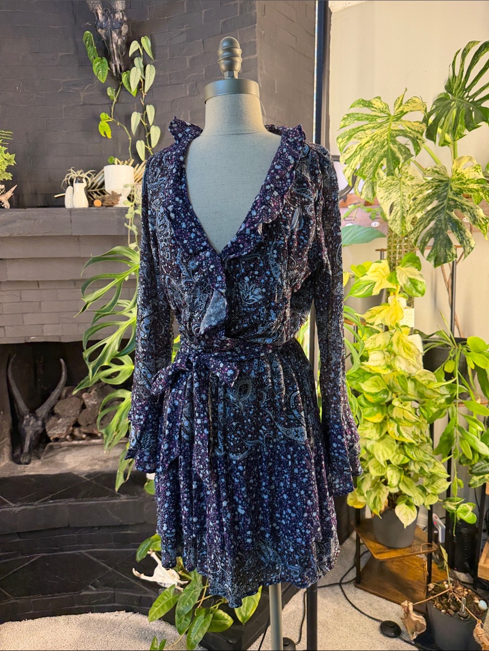 Ruffled Long-Sleeve Floral Wrap Dress in Deep Navy